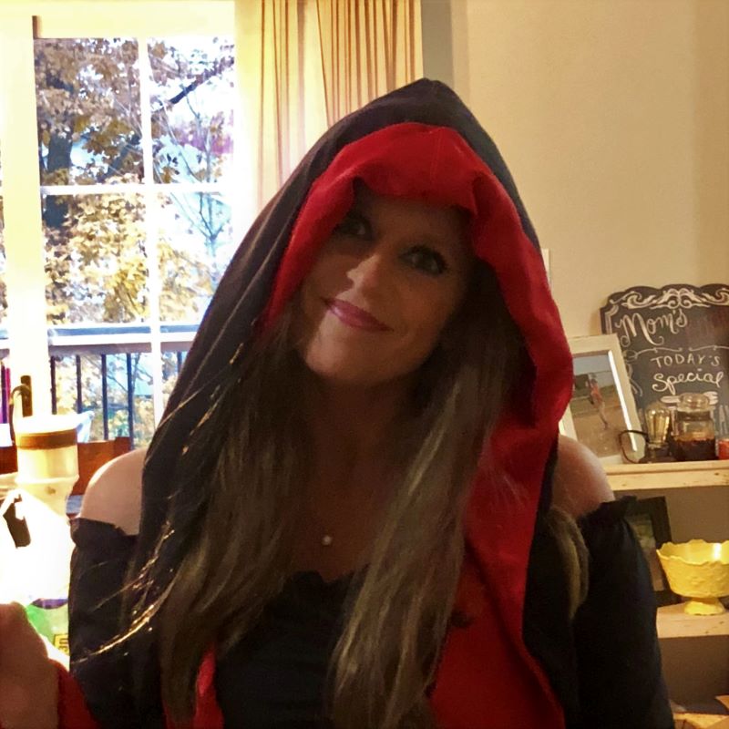 Heather Killebrew - Halloween 2018 - Vampire