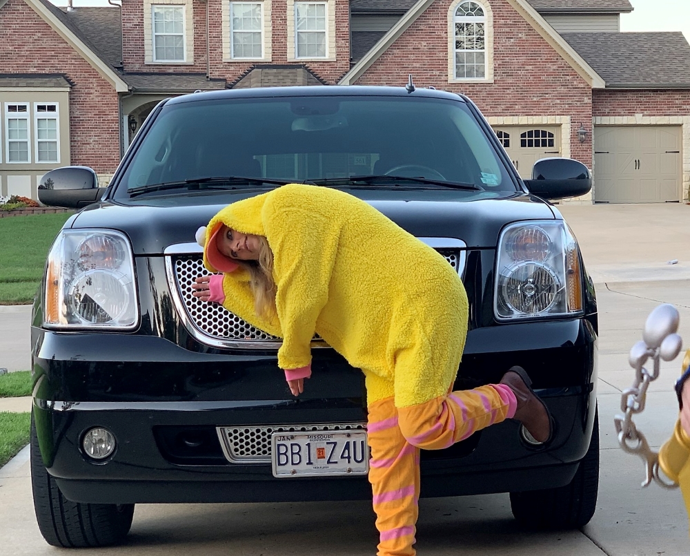 Heather Killebrew playing it up on this day. We both were in Big Bird costumes.